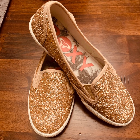 Roxy Shoes - 🌷ADORABLE ROXY SLIP ON T-SHOES 🌷